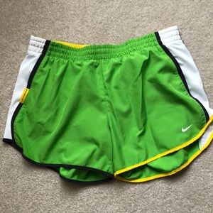 Nike | Shorts | Nike Livestrong Running 